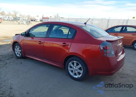 2011 Nissan Sentra 2.0Sr z USA, uszkodzony, nr VIN 3N1AB6AP1BL676009